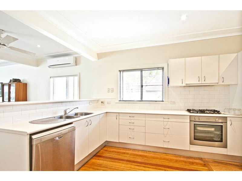 97 Wolger Street, Como NSW 2226