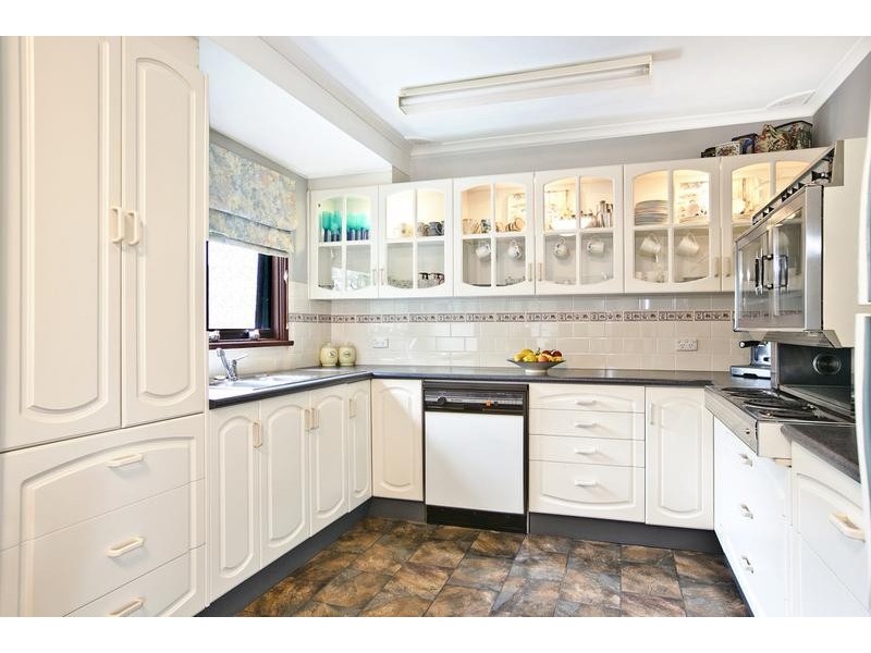 25 Buchanan Avenue, Bonnet Bay NSW 2226