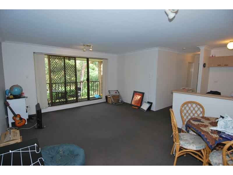 10/94-100 Flora Street, Sutherland NSW 2232