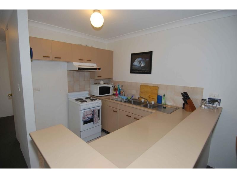 10/94-100 Flora Street, Sutherland NSW 2232