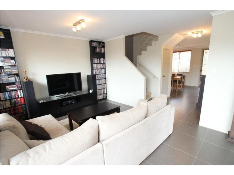 14/41 Bath Road, Kirrawee NSW 2232