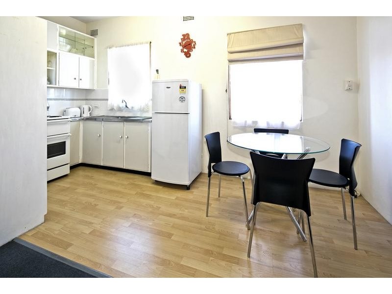 2/2 Oxley Avenue, Jannali NSW 2226