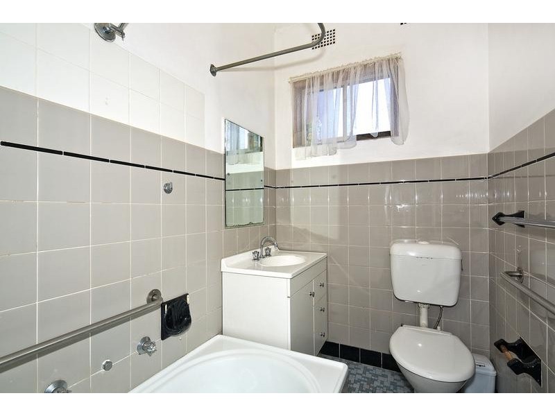 2/2 Oxley Avenue, Jannali NSW 2226