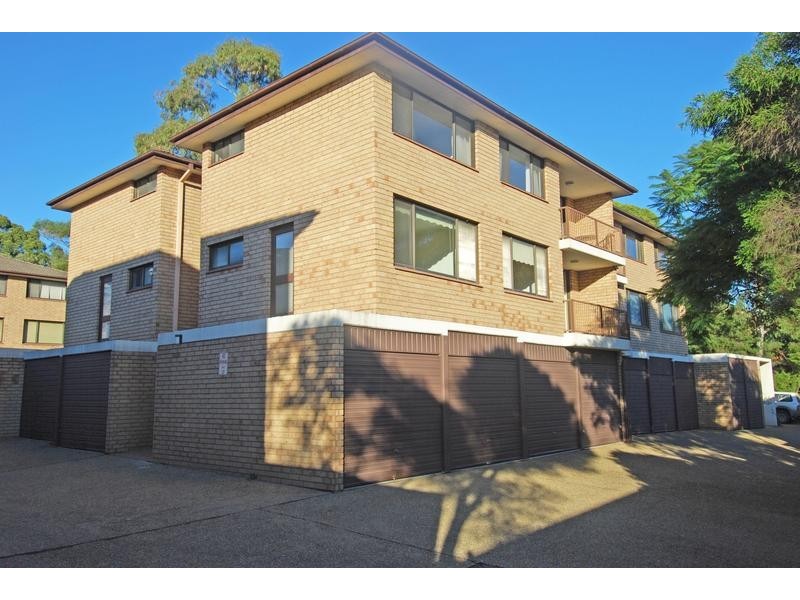 36/125 Oak Road, Kirrawee NSW 2232