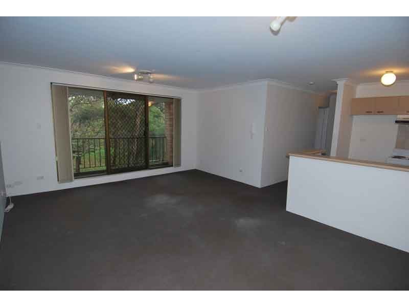 10/94-100 Flora Street, Sutherland NSW 2232