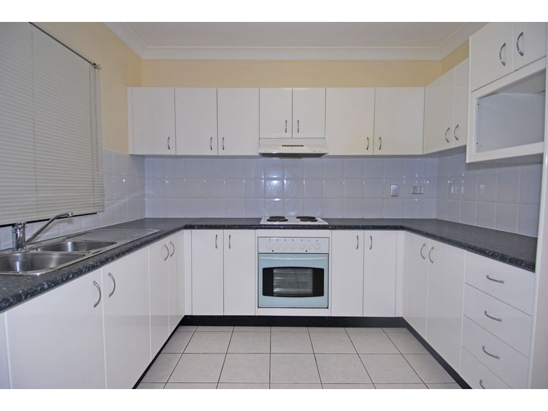 43/16-26 Park Street, Sutherland NSW 2232