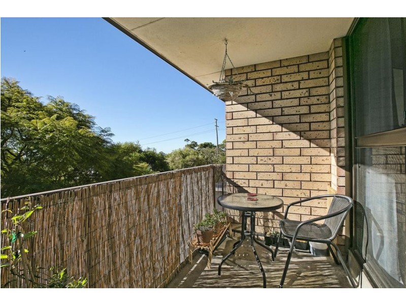 14/125 Oak Road, Kirrawee NSW 2232