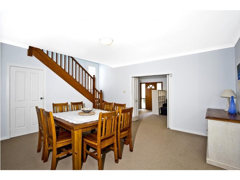 43 Wollun Street, Como NSW 2226