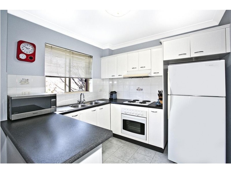 4/1 Morley Street, Sutherland NSW 2232