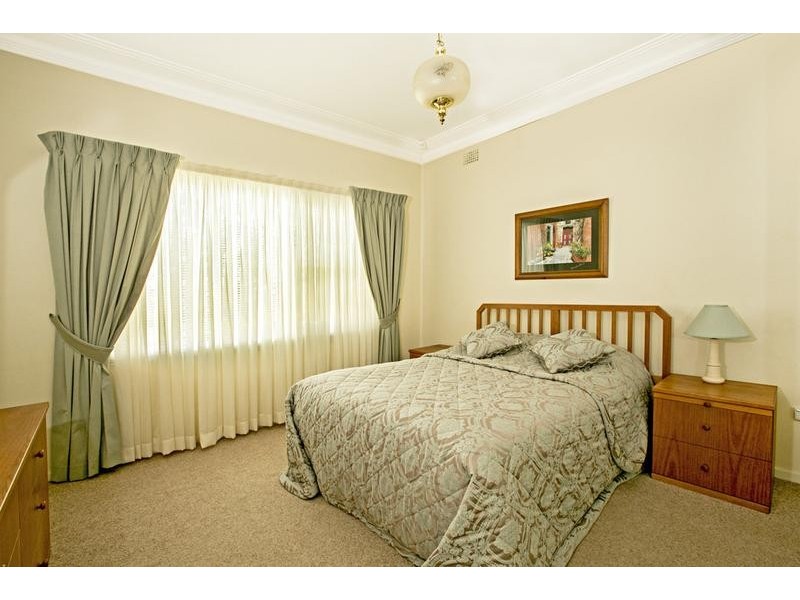 12 Ballar Avenue, Gymea Bay NSW 2227