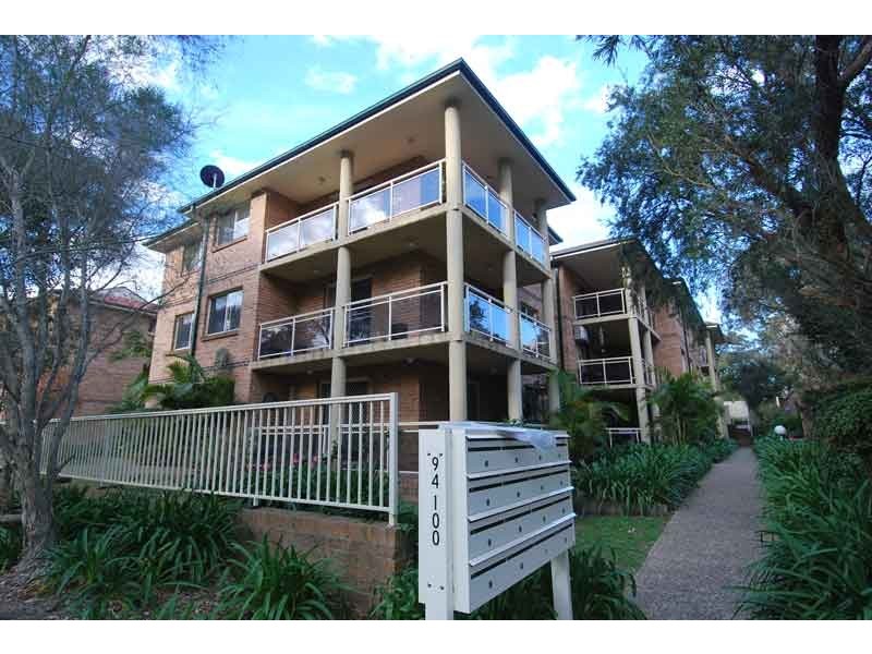 28/94-100 Linden Street, Sutherland NSW 2232