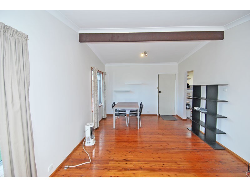 Flat, 172 National Avenue, Loftus NSW 2232