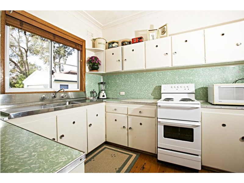 99 Loftus Avenue, Loftus NSW 2232