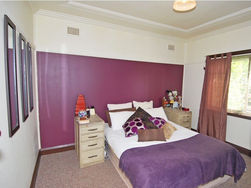 48 Wolger Street, Como NSW 2226