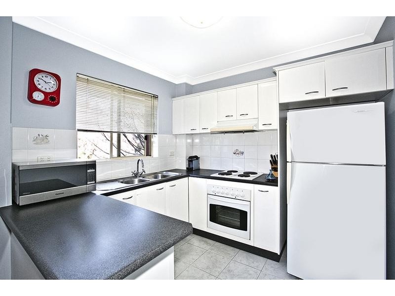 4/1 Morley Street, Sutherland NSW 2232