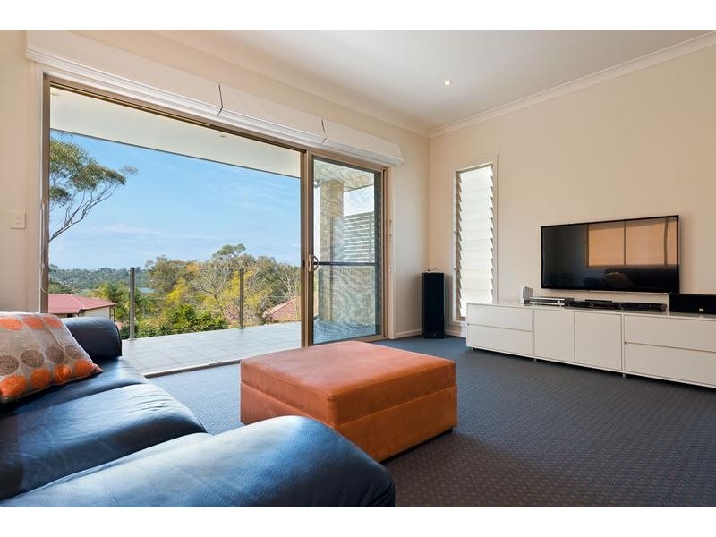 4 Highview Crescent, Oyster Bay NSW 2225