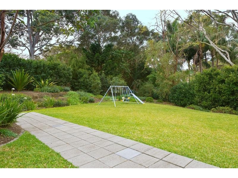 4 Highview Crescent, Oyster Bay NSW 2225
