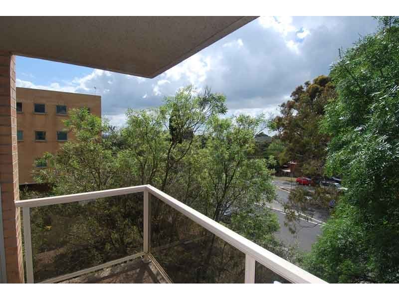 9/55 Glencoe Street, Sutherland NSW 2232