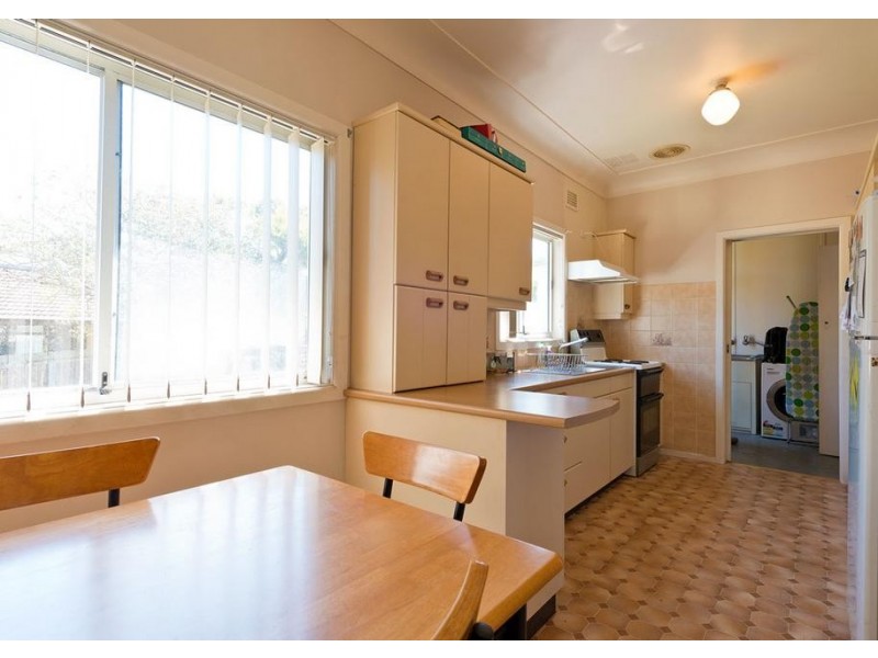 5 Binalong Avenue, Caringbah NSW 2229