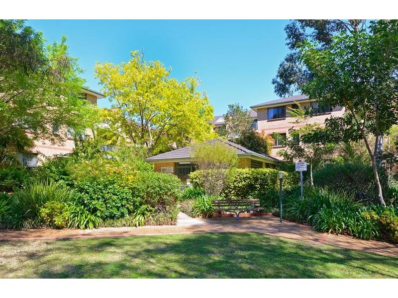 28/20 Leonay Street (corner of Vermont Street), Sutherland NSW 2232