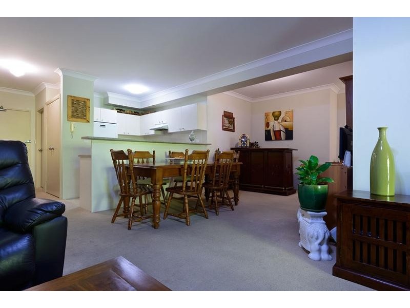 28/20 Leonay Street (corner of Vermont Street), Sutherland NSW 2232