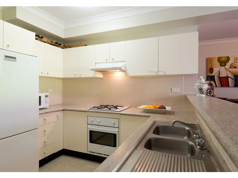 28/20 Leonay Street (corner of Vermont Street), Sutherland NSW 2232