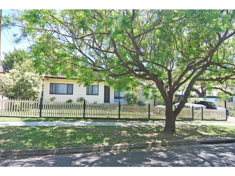 1 Georges River Road, Oyster Bay NSW 2225