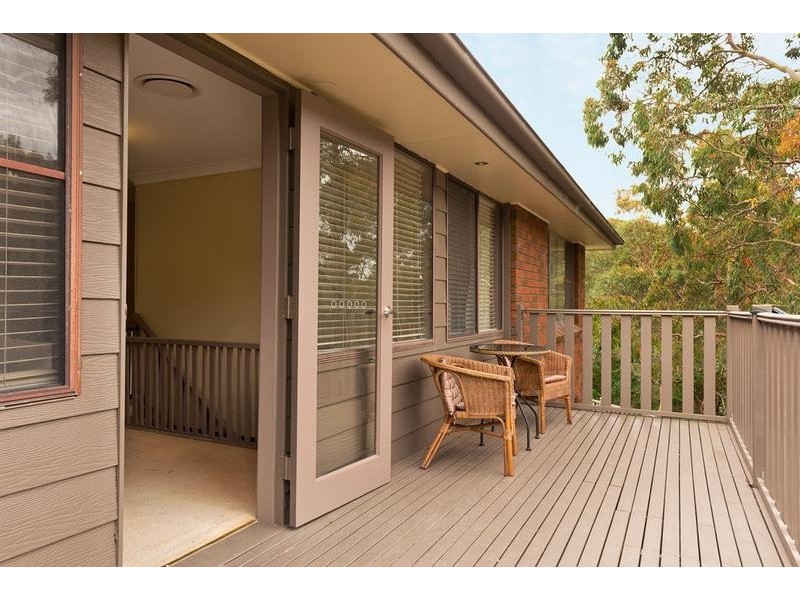 5 Tea Tree Place, Kirrawee NSW 2232