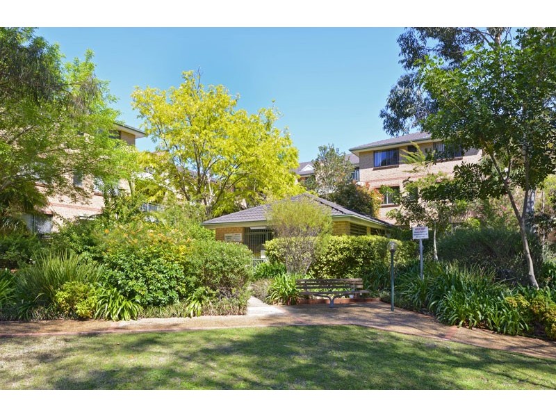 28/20 Leonay Street, Sutherland NSW 2232