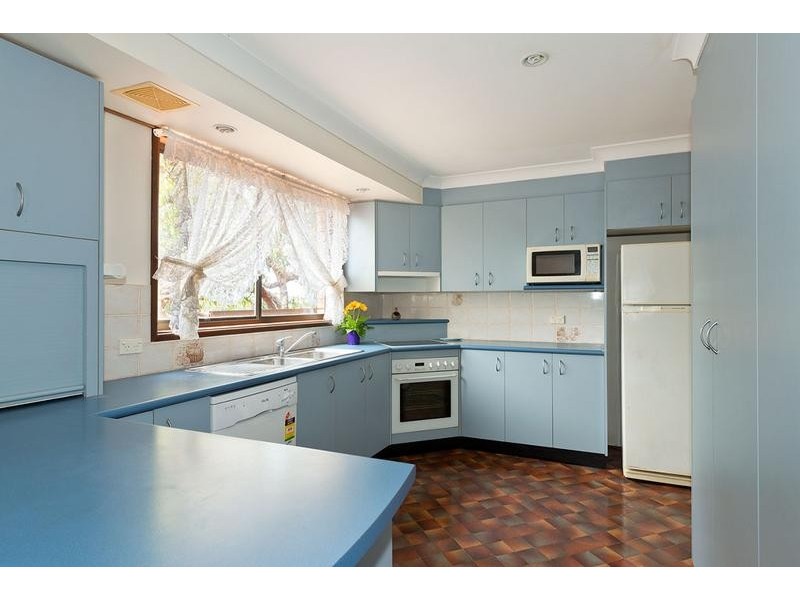 2 Gorse Close, Loftus NSW 2232