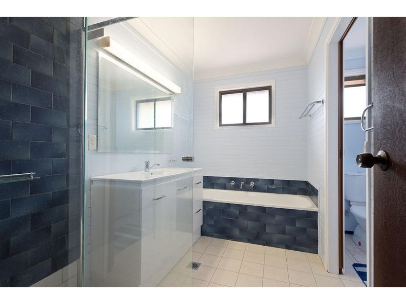 2 Gorse Close, Loftus NSW 2232