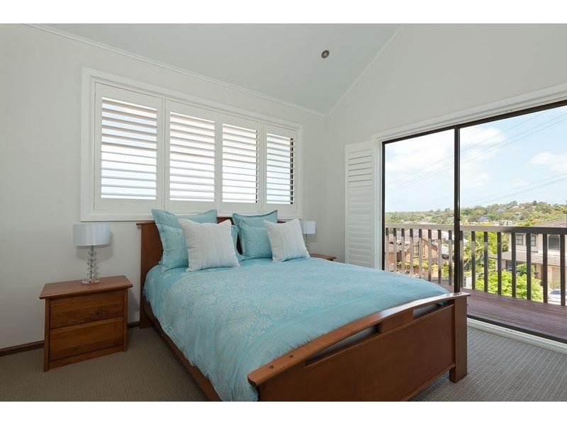 16 Currah Road, Como NSW 2226