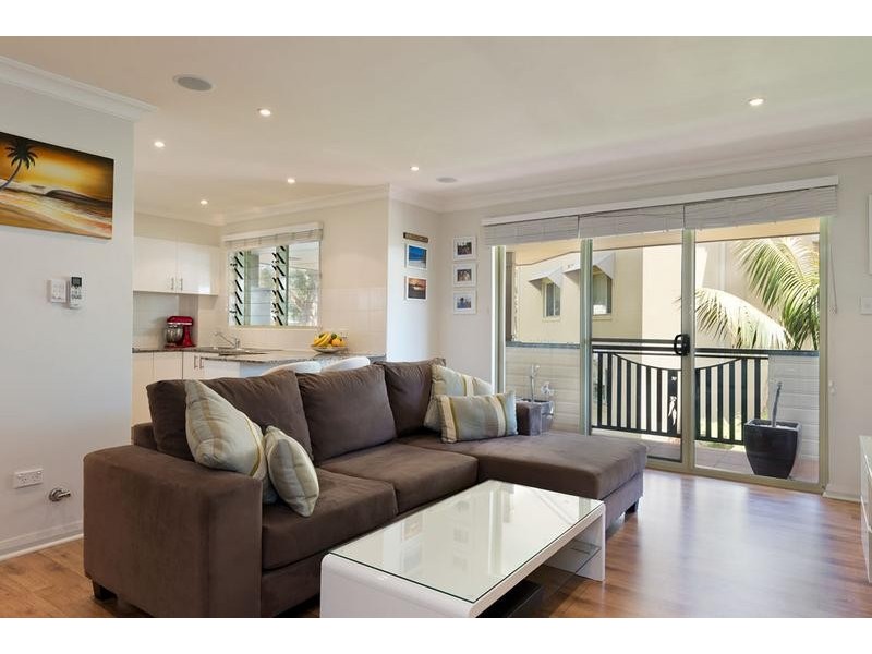 24/84 Glencoe Street, Sutherland NSW 2232