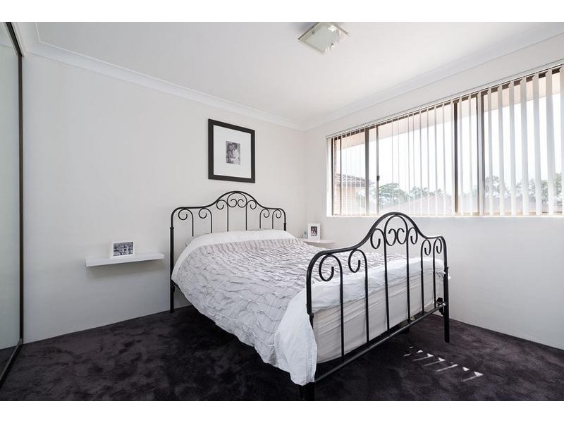 11/94-100 Flora Street, Sutherland NSW 2232