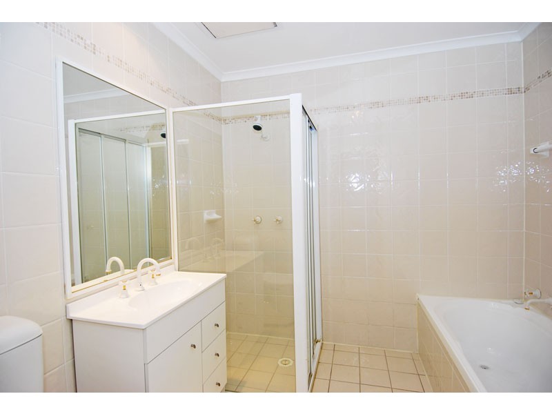 16/7-13 Taylor Close, Miranda NSW 2228