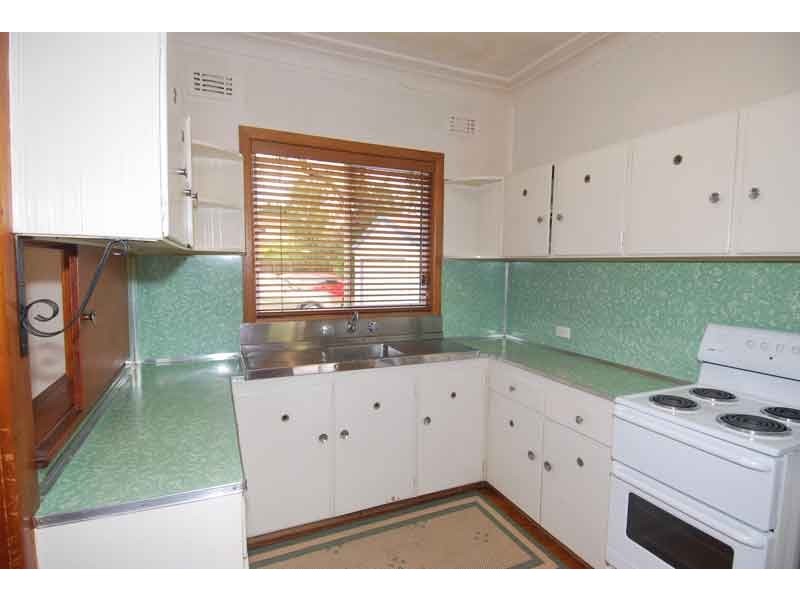 99 Loftus Avenue, Loftus NSW 2232