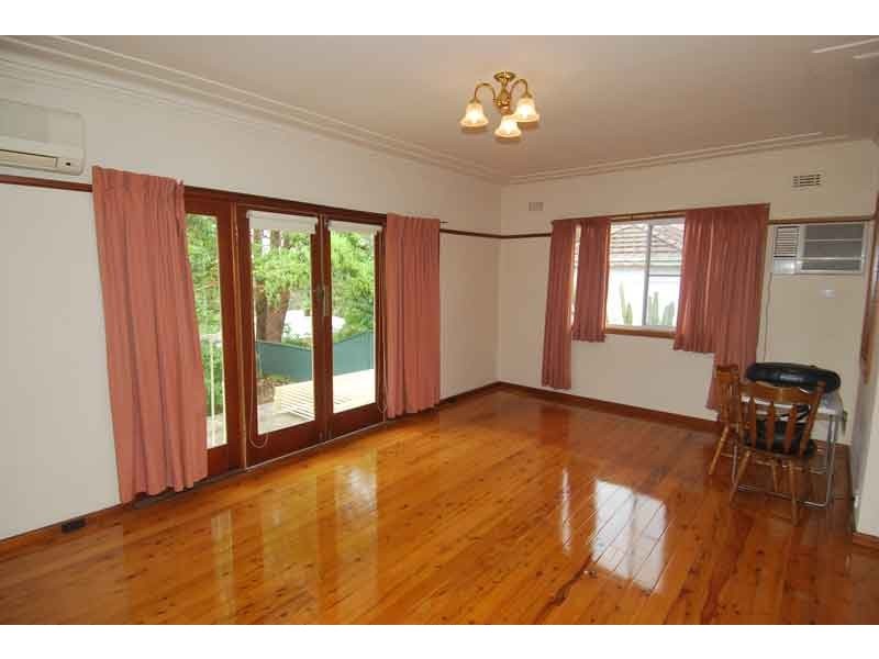 99 Loftus Avenue, Loftus NSW 2232