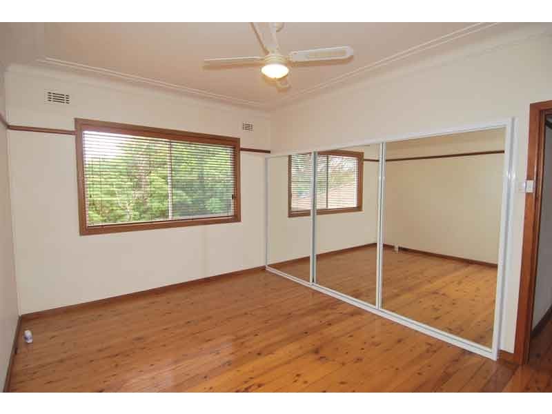 99 Loftus Avenue, Loftus NSW 2232