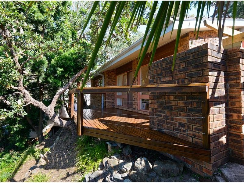 20 Upper Washington Drive, Bonnet Bay NSW 2226