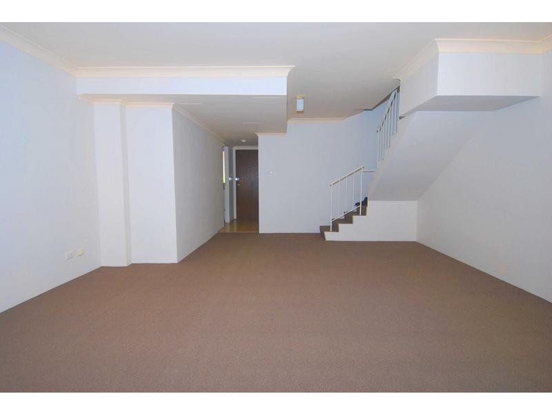 33/28-32 Railway Crescent, Jannali NSW 2226