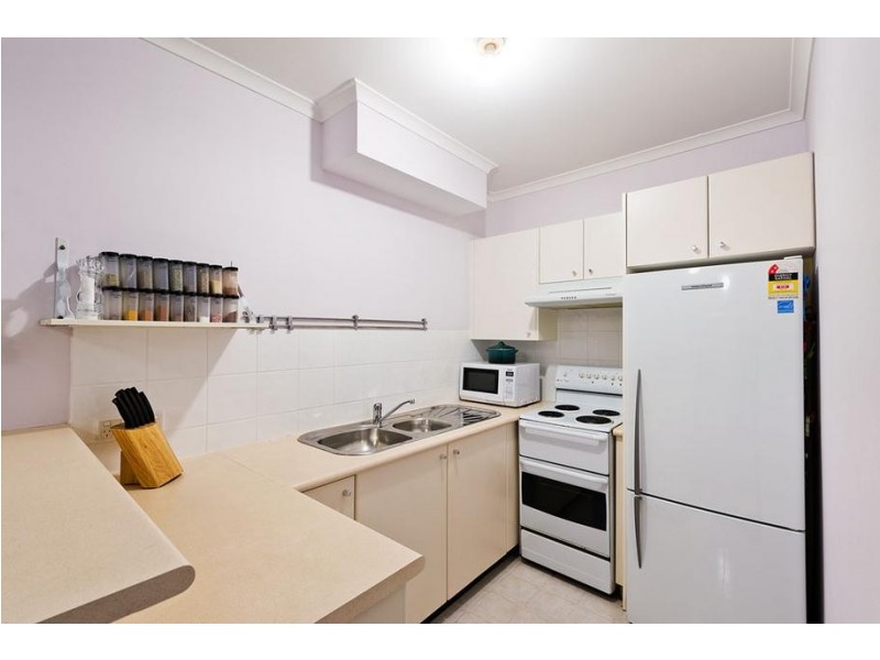 11/2-4 Adelong Street, Sutherland NSW 2232