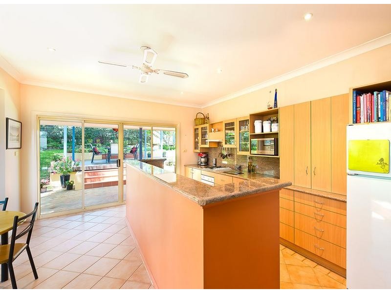 12 Sixth Avenue, Jannali NSW 2226