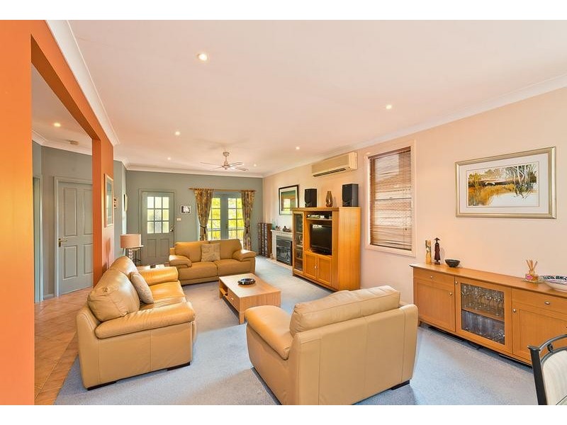 12 Sixth Avenue, Jannali NSW 2226