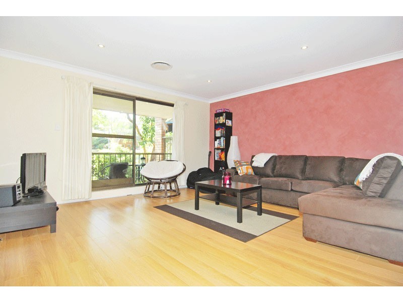 8/8-12 Railway Crescent, Jannali NSW 2226