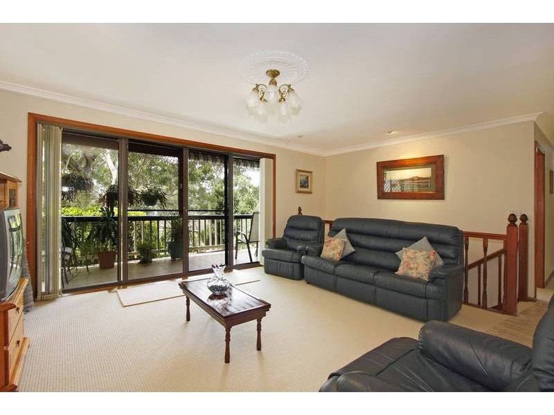 2a Novara Crescent, Como NSW 2226