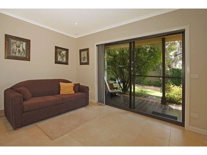 2a Novara Crescent, Como NSW 2226