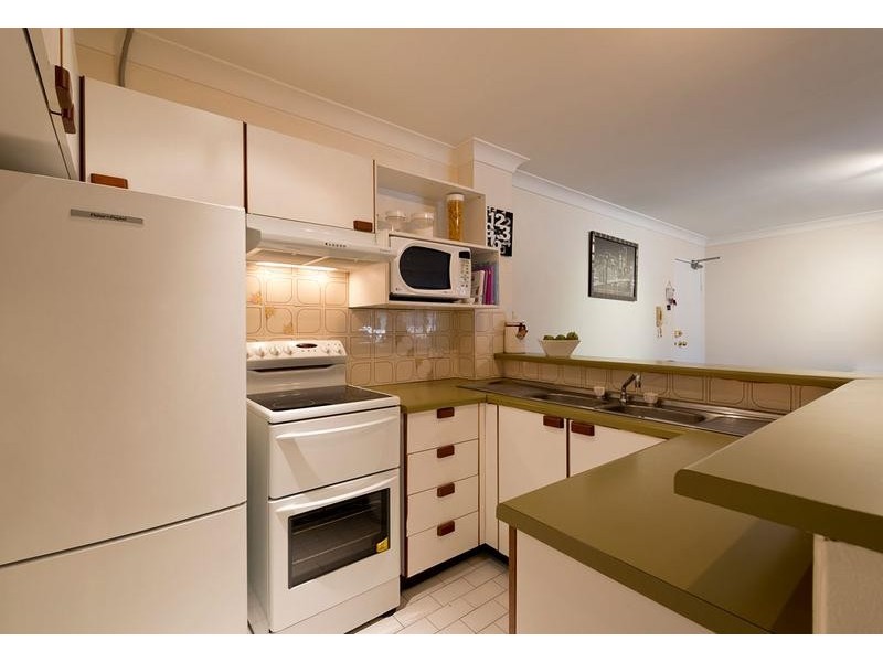24/125 Oak Road, Kirrawee NSW 2232