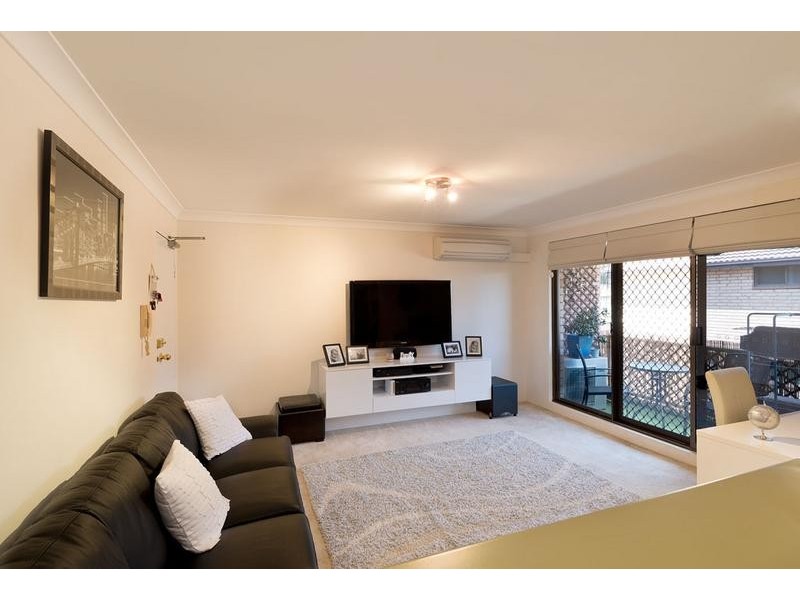24/125 Oak Road, Kirrawee NSW 2232
