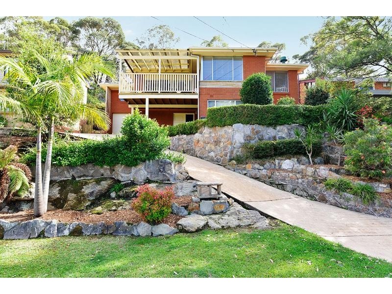11 Meehan Place, Kirrawee NSW 2232