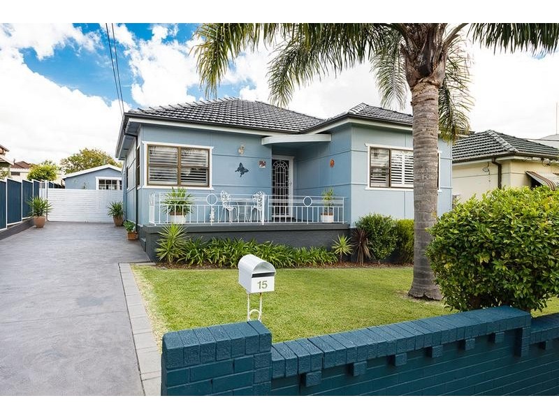 15 Seventh Avenue, Jannali NSW 2226